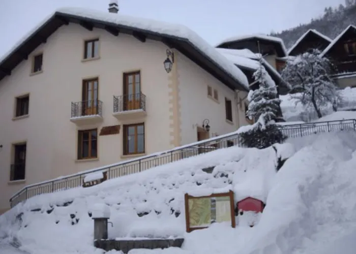 De L'eau Rousse Hotell La Léchère
